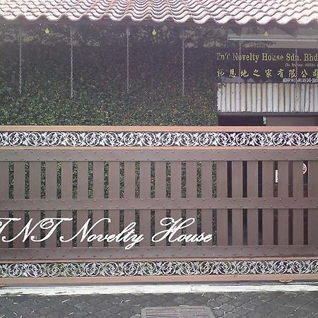 Tnt Novelty House Teluk Intan Exterior foto